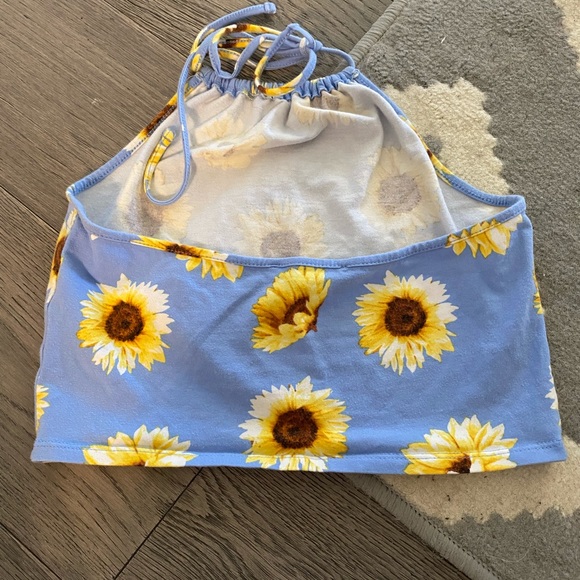 Sunflower Halter Top - Picture 3 of 4